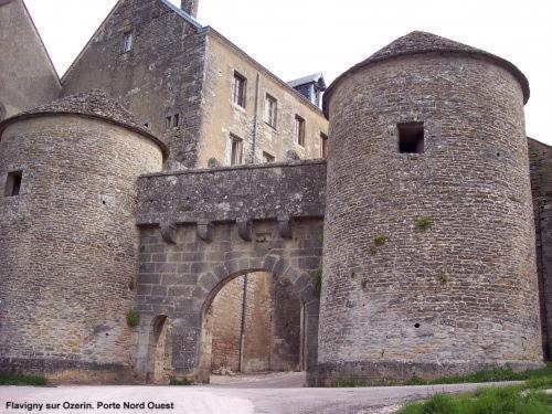 Chambres Sous Les Vignes Du Buttois Bussy-le-Grand Ngoại thất bức ảnh